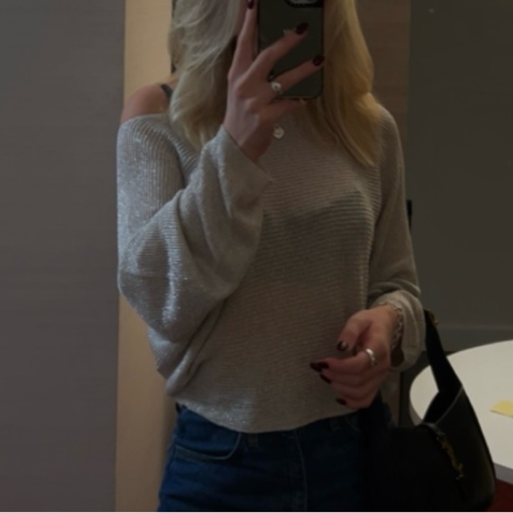 Simons Italian Shimmery Sweater - Picture 7 of 7